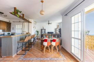 A&N Seafront Promenade Apartment with Sea Views - 8