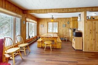 Timberlane Lodge- The Musky, Bluegill & Walleye - Woodruff - 6