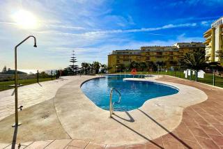 Two bedroom apartment with pool & sea views - Mijas Costa - 0