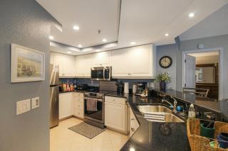 Cozy 2BR Siesta Key condo - 2 heated pools, tennis and pickleball, private beach access - Siesta Key - 7