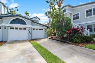 Cozy 2BR Siesta Key condo - 2 heated pools, tennis and pickleball, private beach access - 4