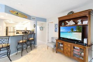 Cozy 2BR Siesta Key condo with 2 heated pools, tennis and pickleball, and beach access - GBB1364 - 8