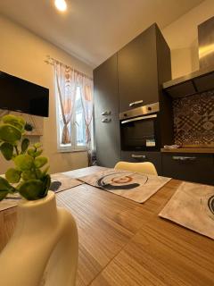 Orange Grove Apartment - 0