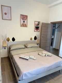 Orange Grove Apartment - 3