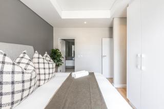 Central 1 Bed apt with Balcony & Pool TheSentinel - Kaapstad - 1