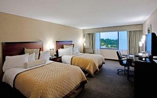 Quality Hotel - Essington - 7