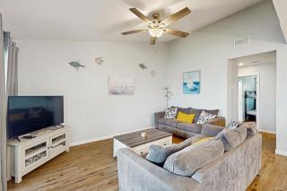 Little Bay Escape - Rockport - 4