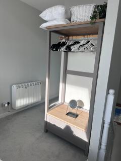 1 Bed House On The Beach - - 1