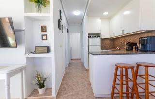 Nice Apartment In Torrevieja With Wifi - Torrevieja - 4