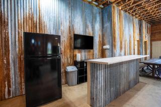 King Beds Game Room On 290 Large Estate Kitchen - Fredericksburg - 3