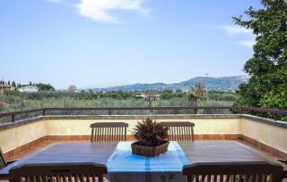 Nice Home In Cisano Di Bardolino With Wifi - 2