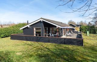 Beautiful Home In Juelsminde With Sauna - Sønderby - 0