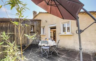 Cozy Home In Saint-Vincent-De-Cosse - 1