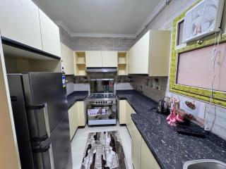 209 . Spacious 3BR Apt. 2 Baths Gated Community - Sheikh Zayed - 2