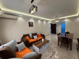 209 . Spacious 3BR Apt. 2 Baths Gated Community - Sheikh Zayed - 9