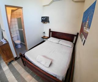 PURE Gym-Spa-Yoga-Lodging - Granada - 7