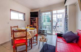 Nice Home In Saint-Caradec-Trégomel - Saint-Caradec-Trégomel - 9