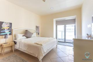 1 BR Blue Chic Dubai Marina, Steps to Beach! - 9