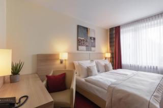 Garner Hotel Hamburg - Wandsbek Marktplatz by IHG - 2