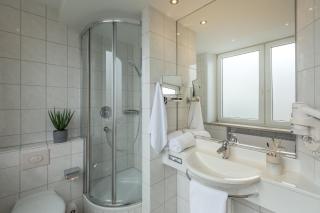 Garner Hotel Hamburg - Wandsbek Marktplatz by IHG - 2