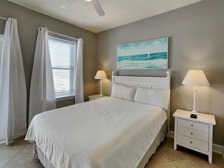 Regency Isle #512 - 4