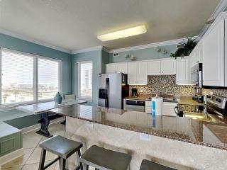 Regency Isle #512 - 1