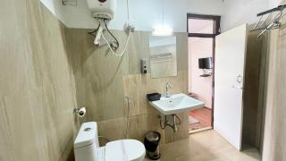 Premium SWIMMING-POOL Hotel New Rockbay Near Sea Beach-Spacious Room - Near Temple with Prime Location wifi- Lift and Parking Facilities - Puri - 5