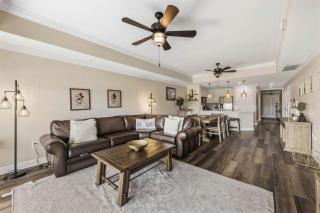 Centre Court Paradise - 5