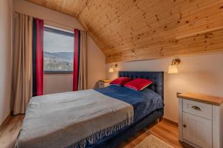 Osada Niebieskich Drzwi 39 A - 3