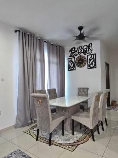 HOMESTAY KLeMERU E POH - Chemor - 1