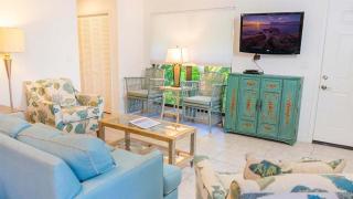 Stylish Beachside Retreat on Sanibel Island - Sanibel - 3