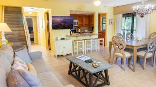 Escape to Paradise - Tranquil 3-Bedroom Retreat with Wrap-Around Lanai and Private Beach - Sanibel - 5