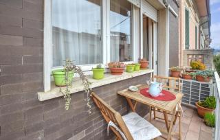 Stunning Apartment In Viareggio - Viareggio - 4