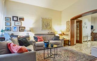 Stunning Apartment In Viareggio - Viareggio - 3