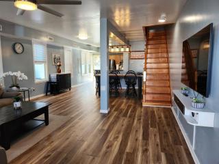 Big Deck Energy-1 block to Beach & Boardwalk - Atlantic City - 4