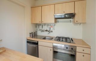 1 Bedroom Amazing Apartment In Oostende - 7