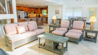 Charming 3-Bedroom Villa with Gulf Views & Screened Porch - Sanibel - 6