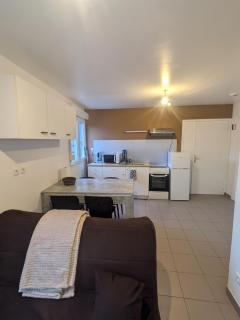 Appartement indépendant T2 - - 2
