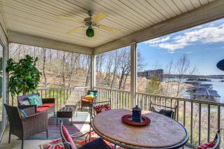 Waterfront Condo with Pool on Lake of the Ozarks - Lake Ozark - 0