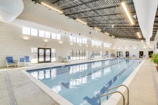 Waterfront Condo with Pool on Lake of the Ozarks - Lake Ozark - 9