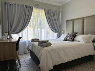 AfriSky guest house - Kempton Park - 2
