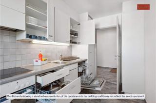 Simple 2 Bedroom Apartment with Essentials - Zurich - 6