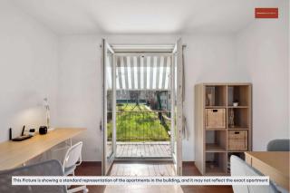 Simple 2 Bedroom Apartment with Essentials - Zurich - 4