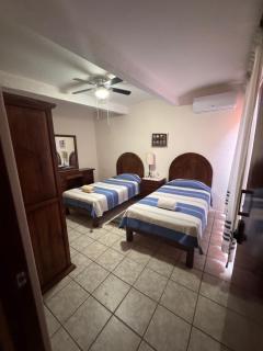 La Casa del Arbol Townhouse - 9