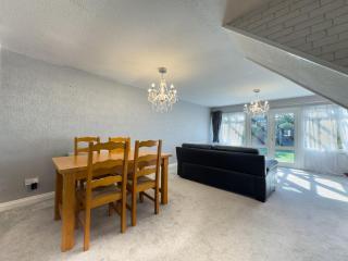 Basildon Retreat Cozy 3-Bedroom Home - Basildon - 8