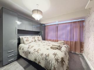 Basildon Retreat Cozy 3-Bedroom Home - Basildon - 3
