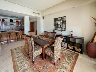 The Beachfront Oasis - Playa Encanto - 1