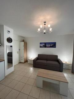 Sunny studio with Terrace - Niza - 2