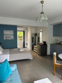 Serenity and Relaxing Studio - 9