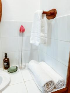 Chic Home with Private Pool, 1 min to Beach - Cap Malheureux - 3